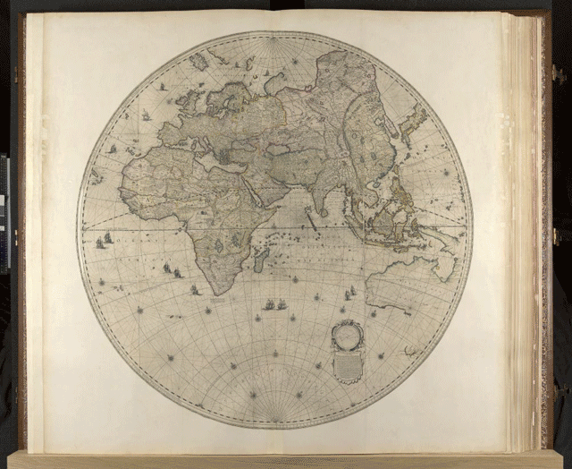 el libro mas grande del mundo es el Atlas de Klencke